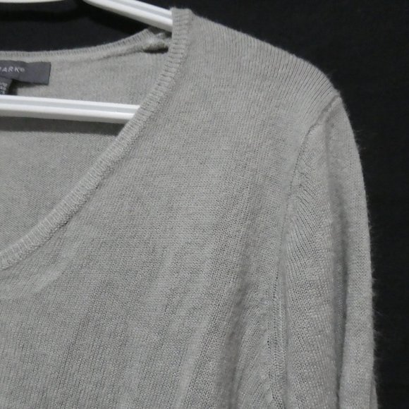 PRIMARK | small 6-8 | V-Neck Pullover Long Sleeve Light Sweater | NWOT - Picture 6 of 15